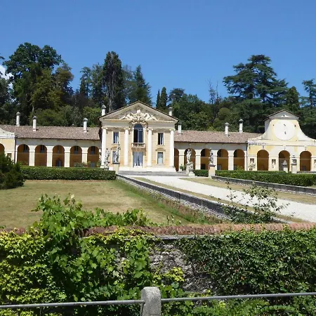 Belvilla By Oyo Riva Dei Tor